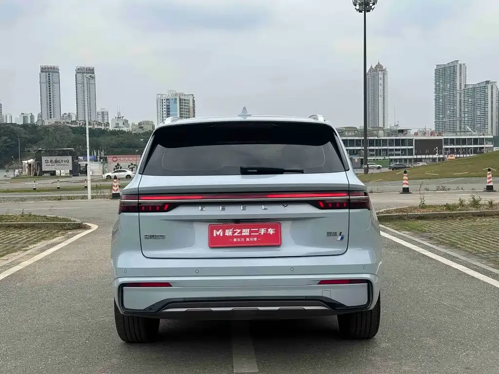 Geely Xingyue L — фото 6
