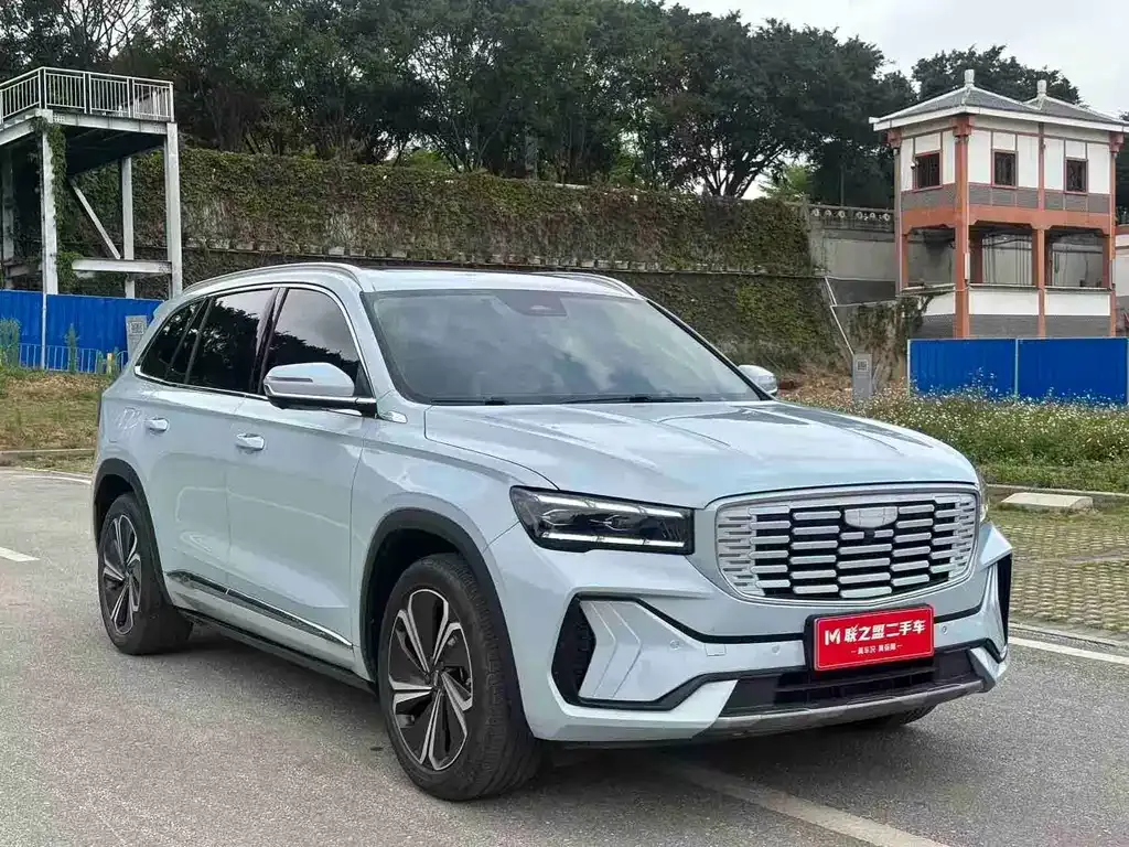 Geely Xingyue L — фото 9