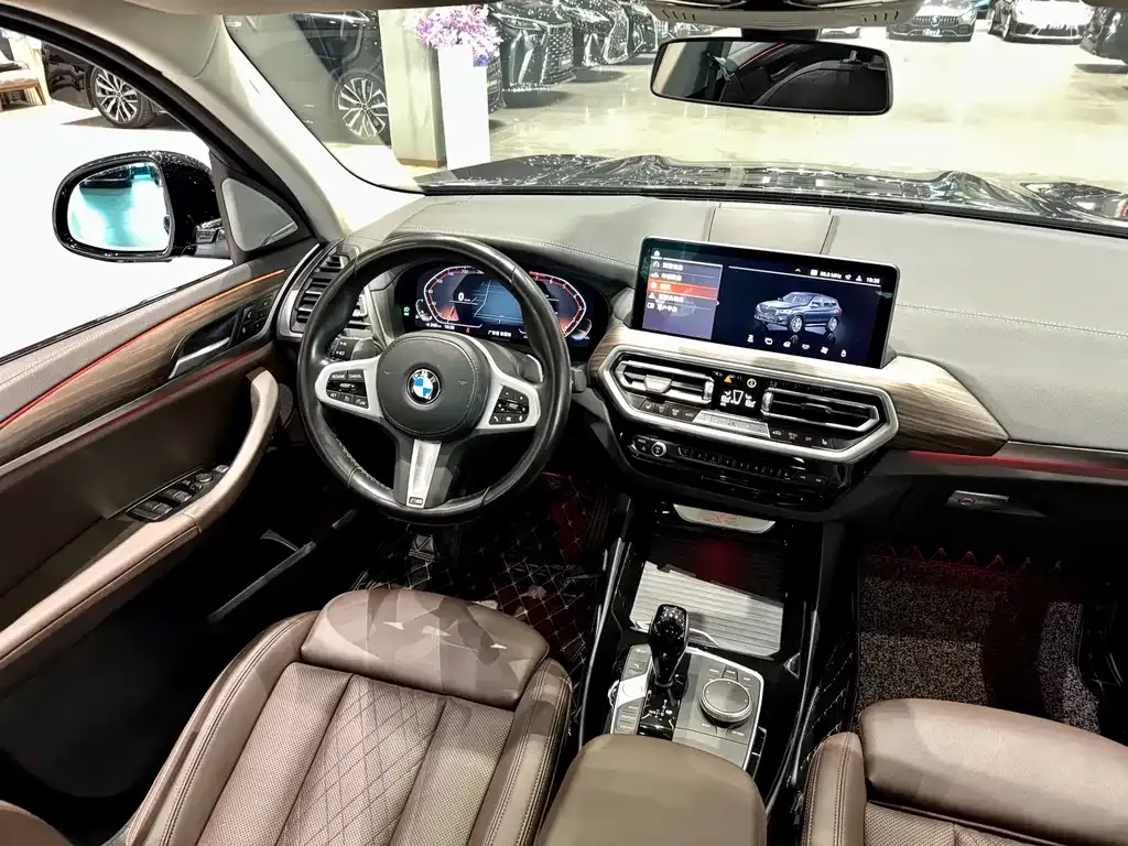 BMW X3 — фото 10