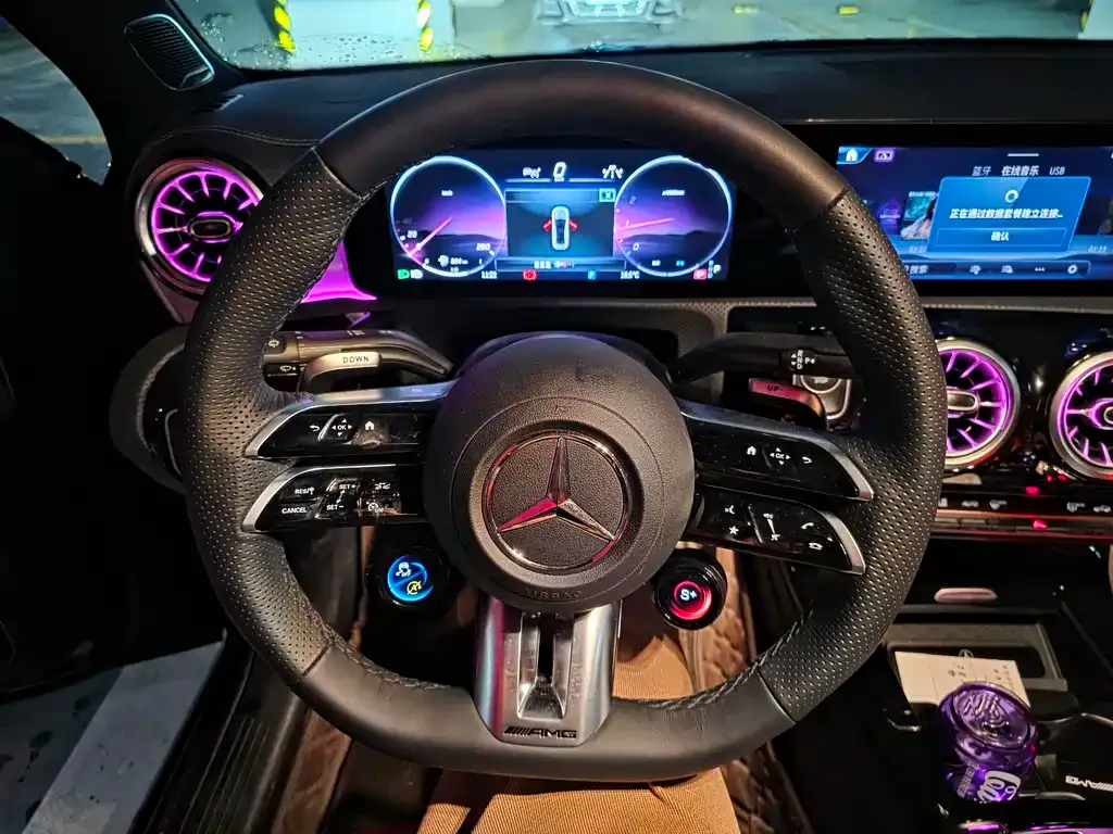 Mercedes-Benz A-Class AMG — фото 7