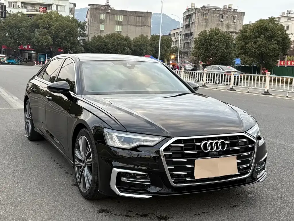 Audi A6L 2024 из CN, фото 5