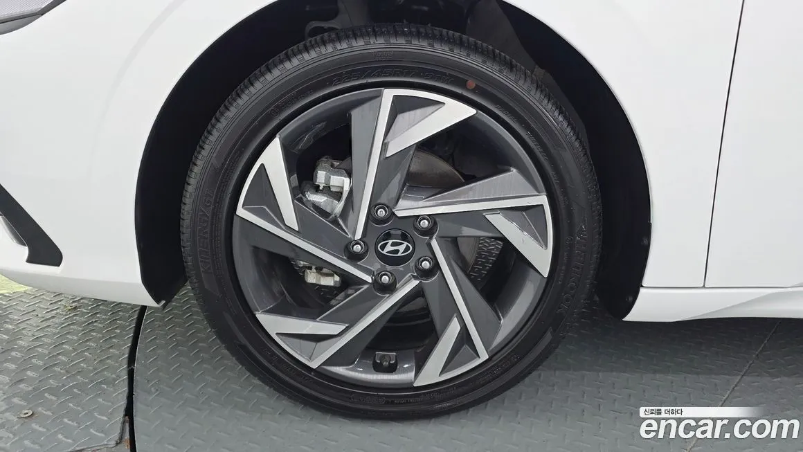 Hyundai AVANTE 2024 из KR, фото 6