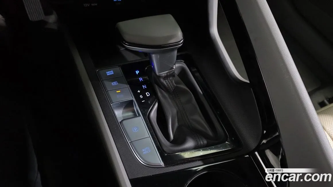Hyundai AVANTE 2024 из KR, фото 4