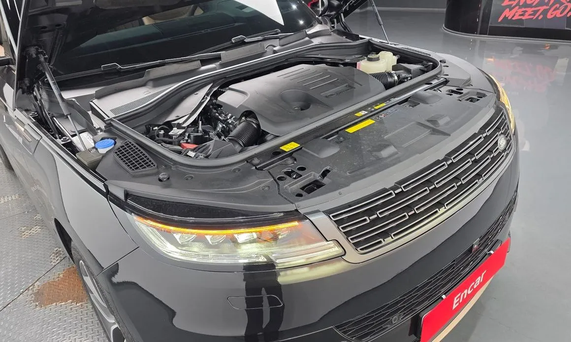 Land Rover Range Rover Sport 2025 из KR, фото 10