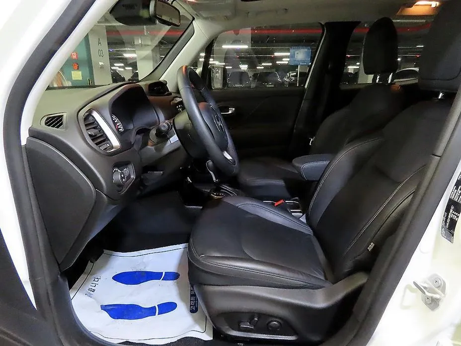 Jeep Renegade 2022 из KR, фото 7