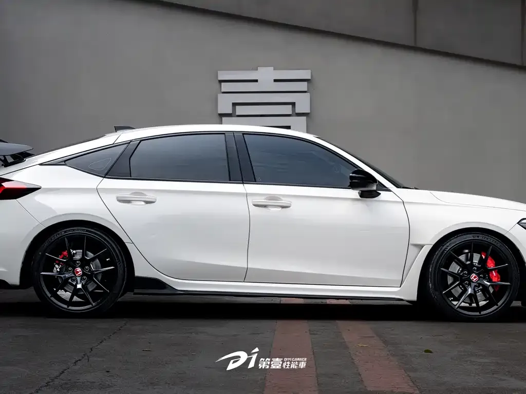 Honda Civic (Import) 2023 из CN, фото 5