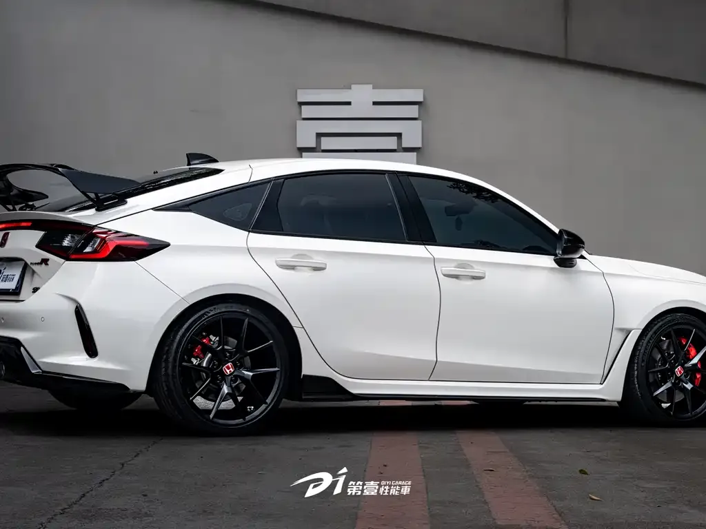 Honda Civic (Import) 2023 из CN, фото 4