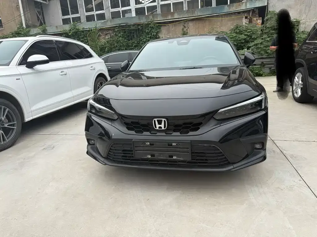 Honda Civic 2023 из CN, фото 10
