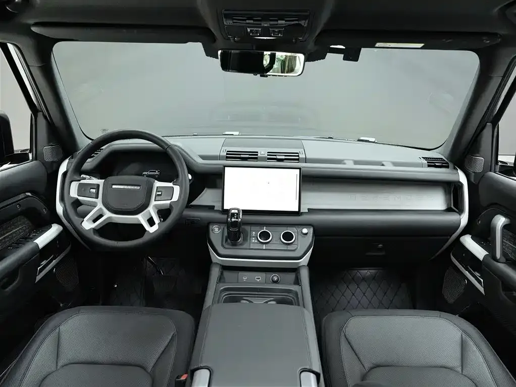 Land Rover Defender — фото 9