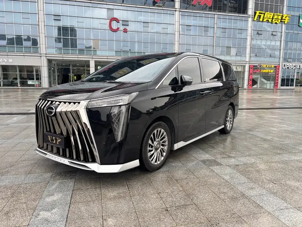 GAC Motor Trumpchi M8 — фото 1