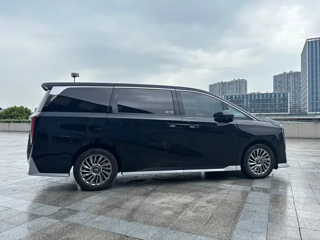 GAC Motor Trumpchi M8 — фото 8
