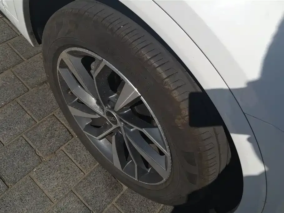 Audi Q5L 2023 из CN, фото 7