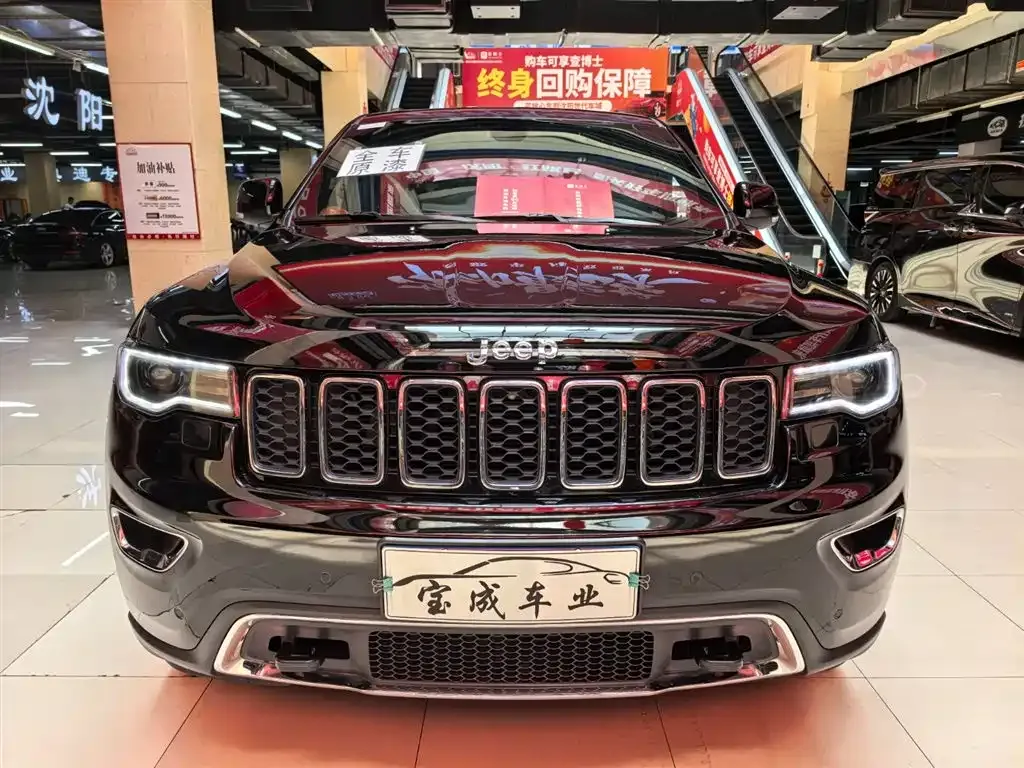 Jeep Grand Cherokee (Import) — фото 5