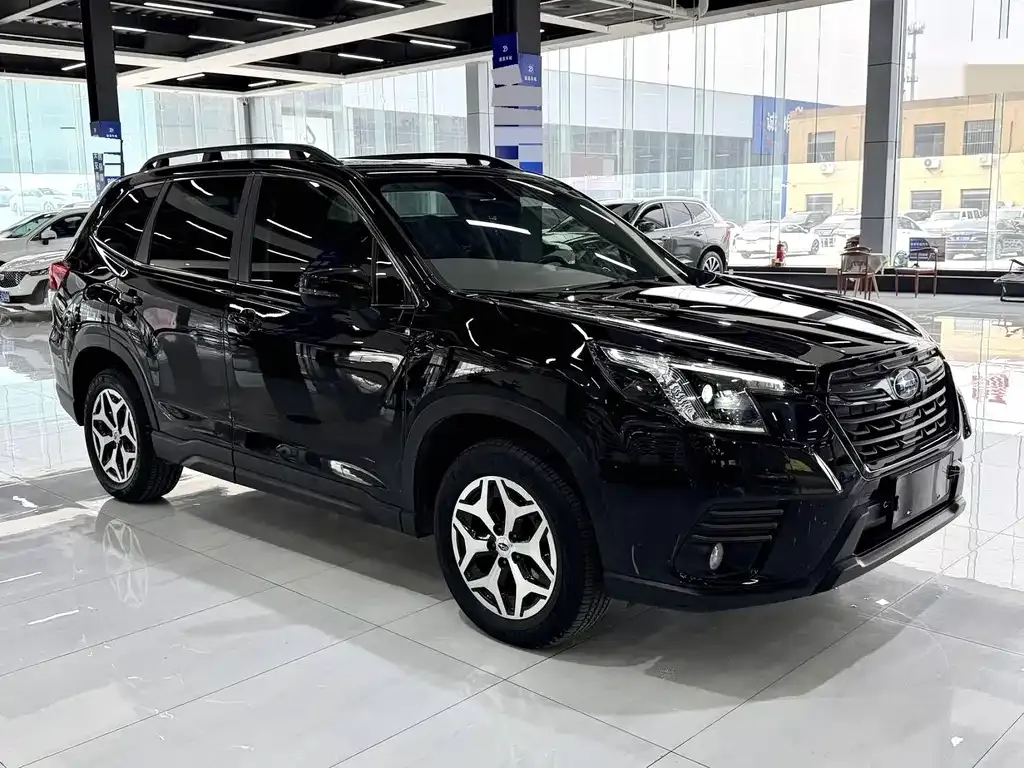 Subaru Forester — фото 3