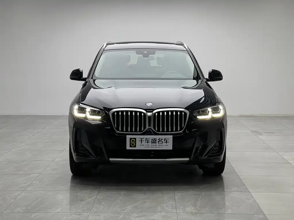 BMW X3 — фото 8