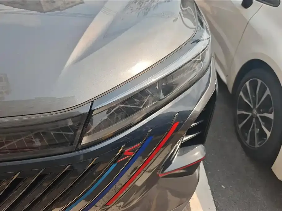 Changan CS75PLUS 2023 из CN, фото 2