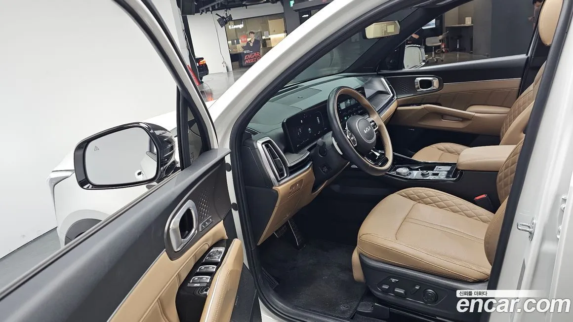 Kia Sorento — фото 9