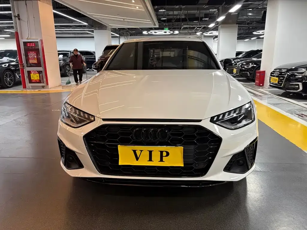 Audi A4L 2025 из CN, фото 4