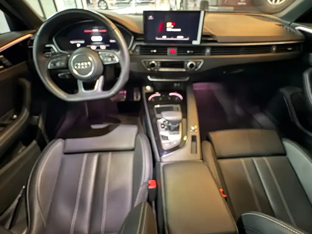 Audi A4L 2025 из CN, фото 10