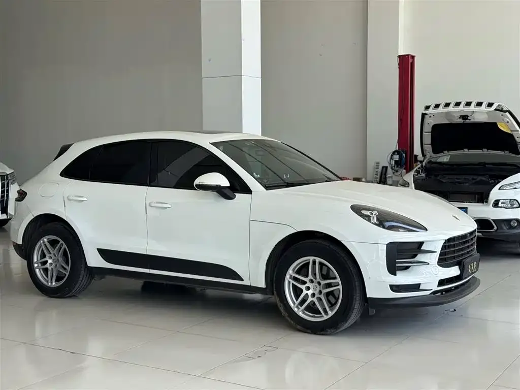 Porsche Macan — фото 5