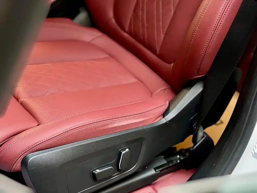 BMW iX3 2024 из CN, фото 7
