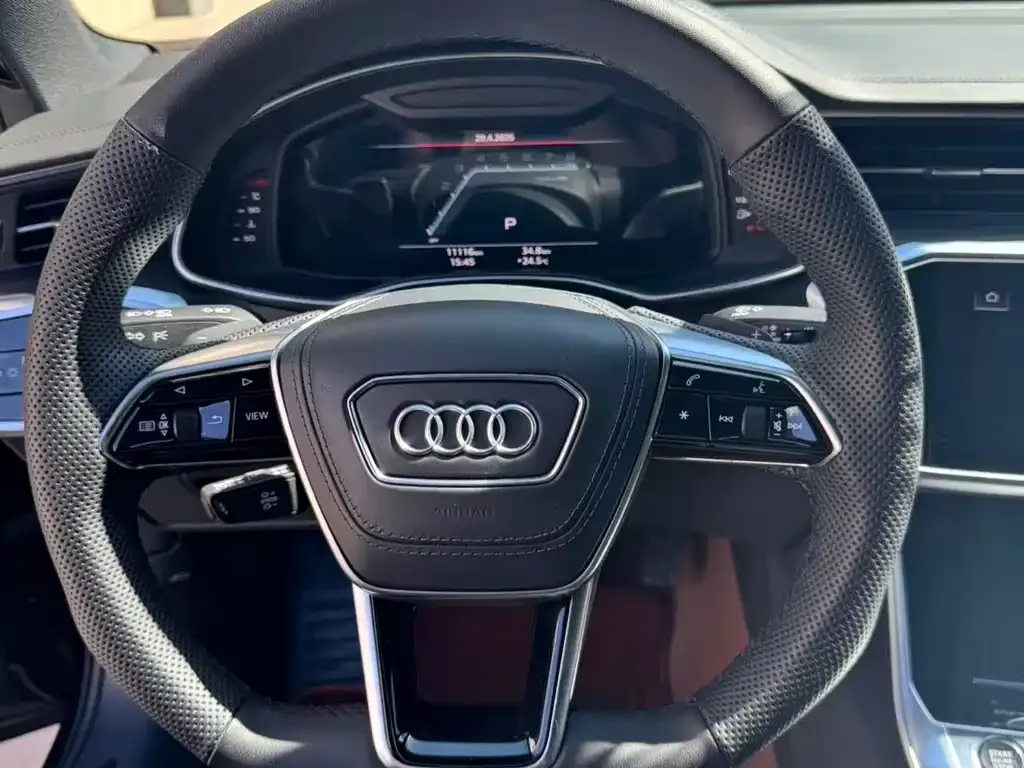 Audi A6L — фото 7