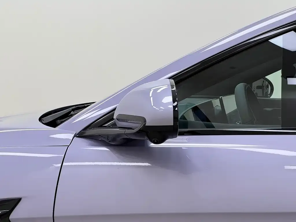 BYD Seal — фото 2