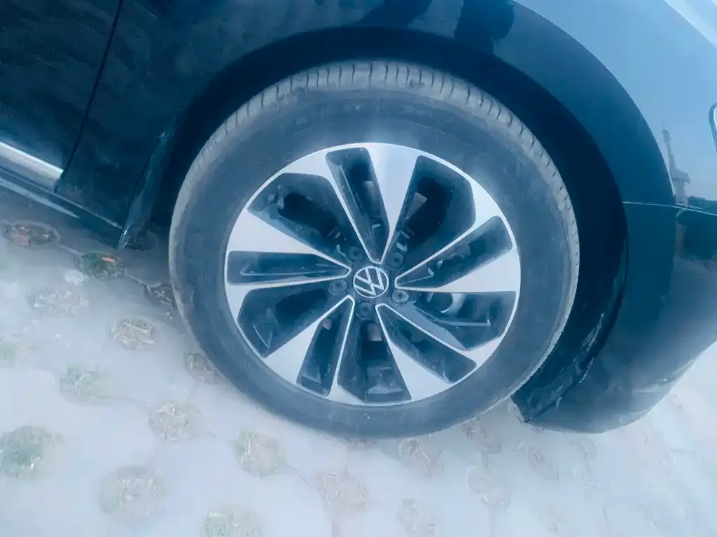 Volkswagen Passat 2021 из CN, фото 4