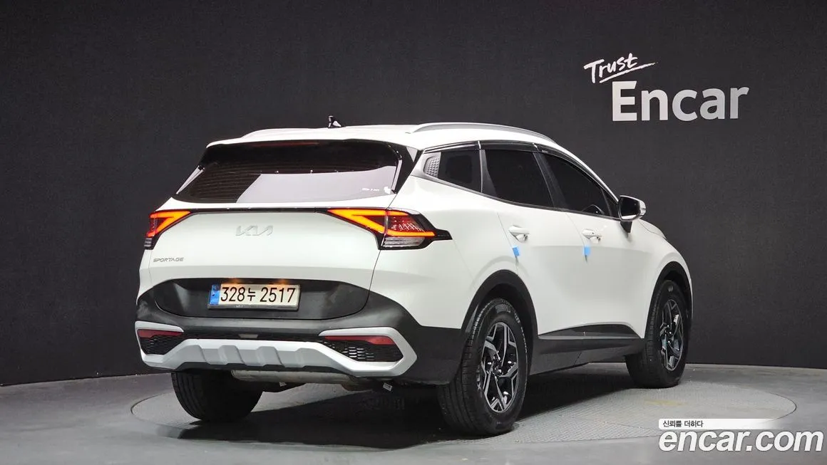 Kia Sportage — фото 8