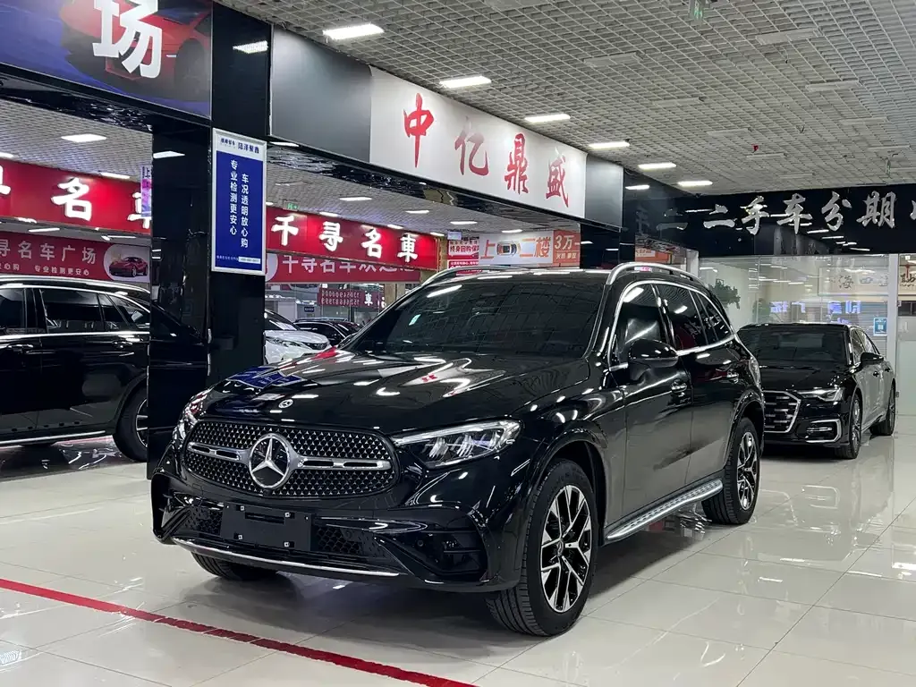 Mercedes-Benz GLC — фото 1