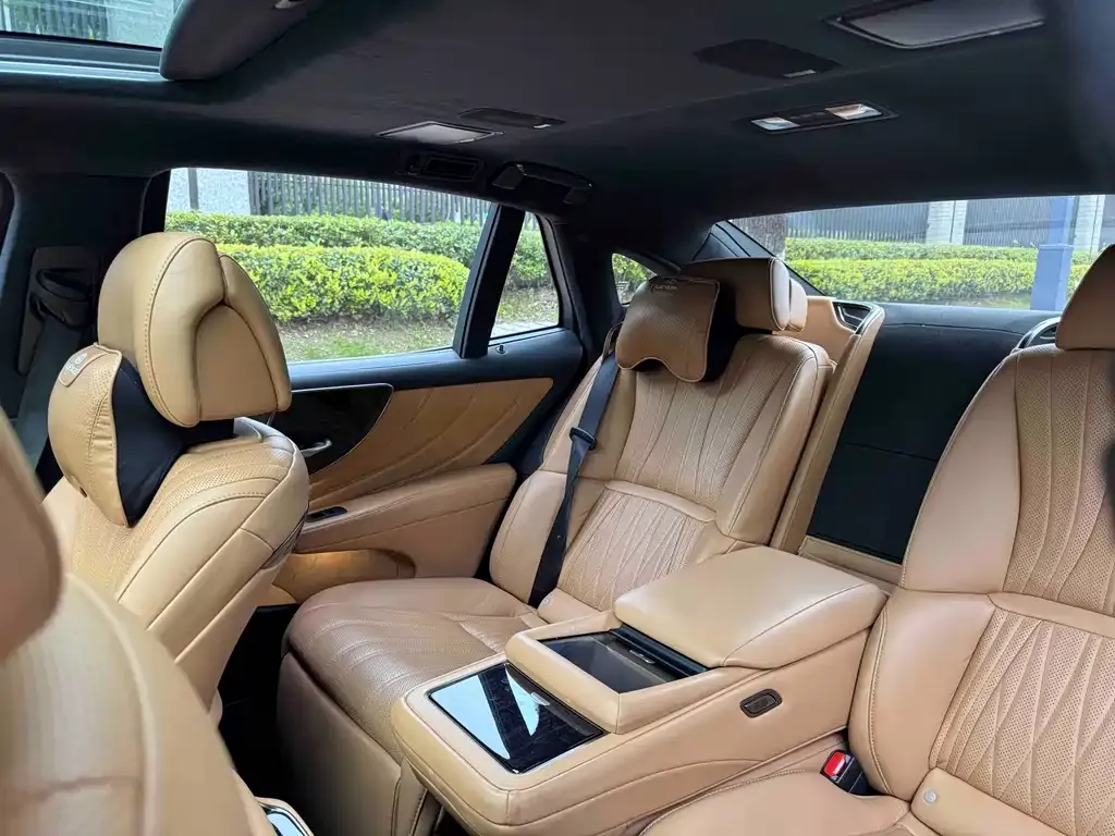 Lexus LS 2021 из CN, фото 6