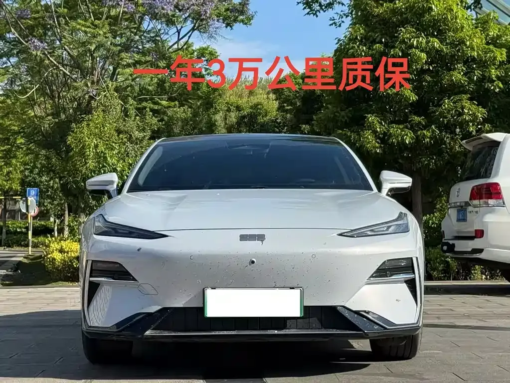 Geely Galaxy E8 — фото 7