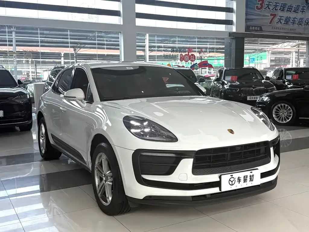 Porsche Macan — фото 9