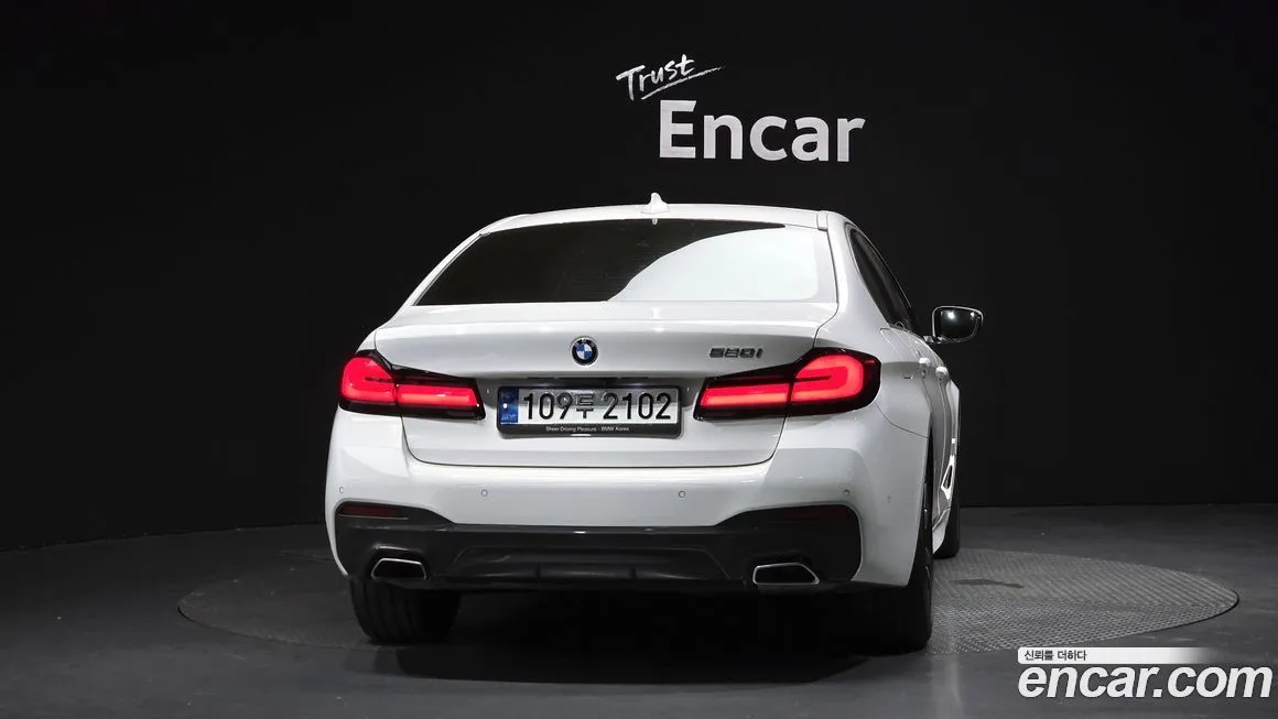 BMW 5-Series 2022 из KR, фото 4