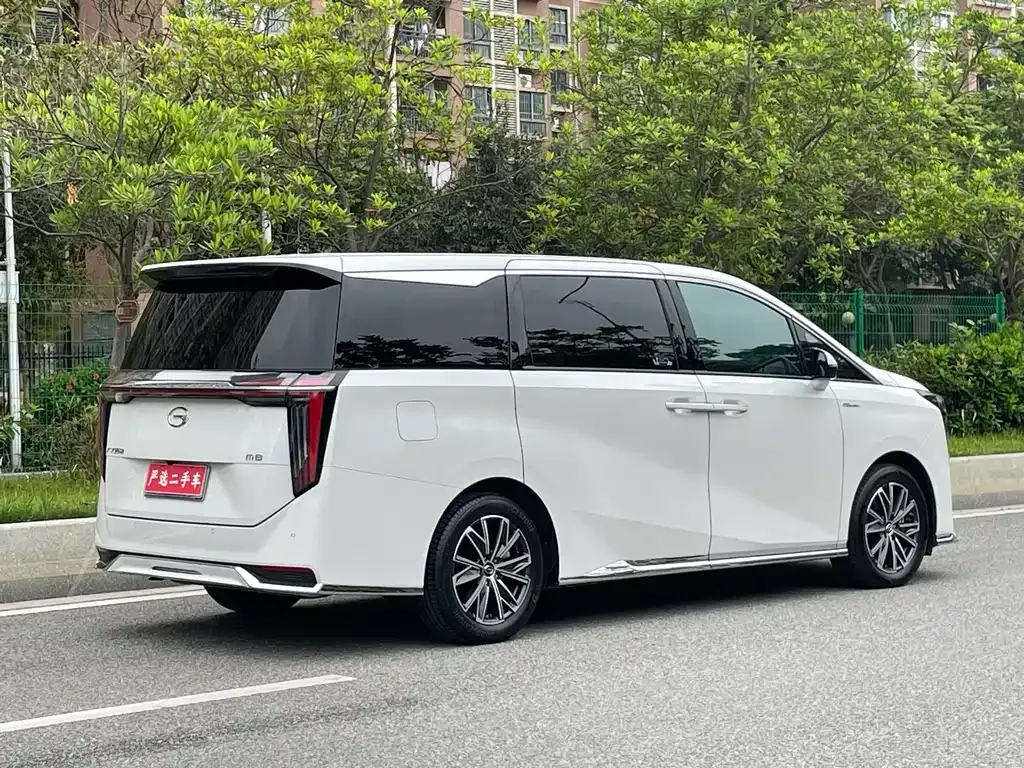 GAC Motor Trumpchi M8 — фото 8