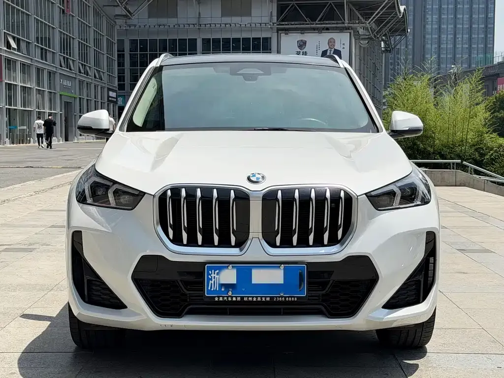 BMW X1 — фото 4