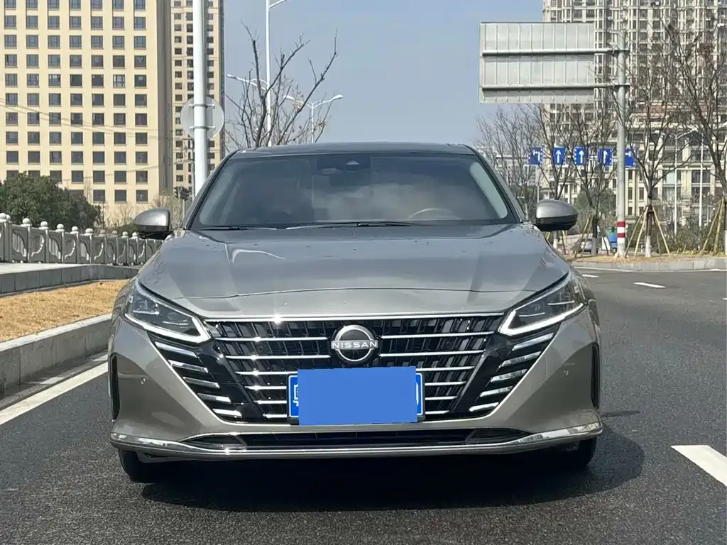 Nissan Teana — фото 9