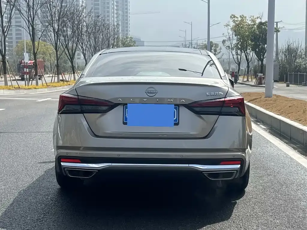 Nissan Teana — фото 3