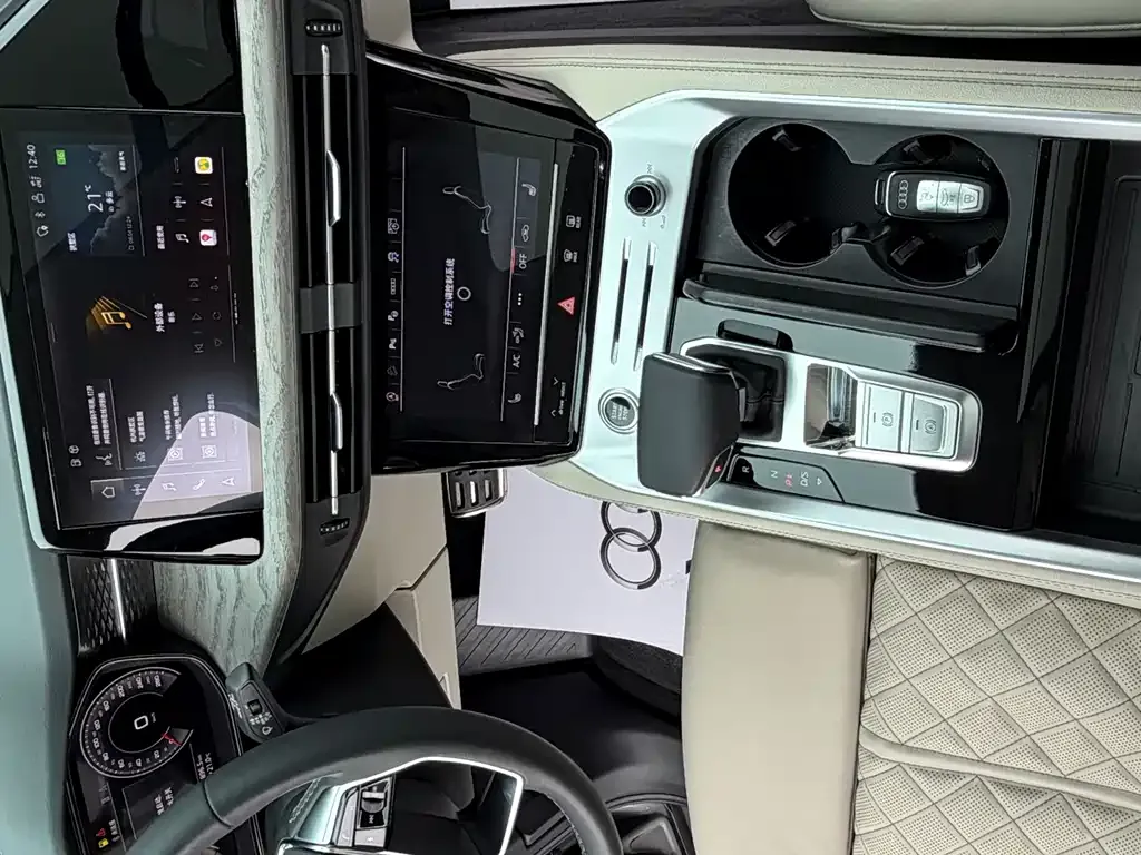 Audi Q6 2022 из CN, фото 8
