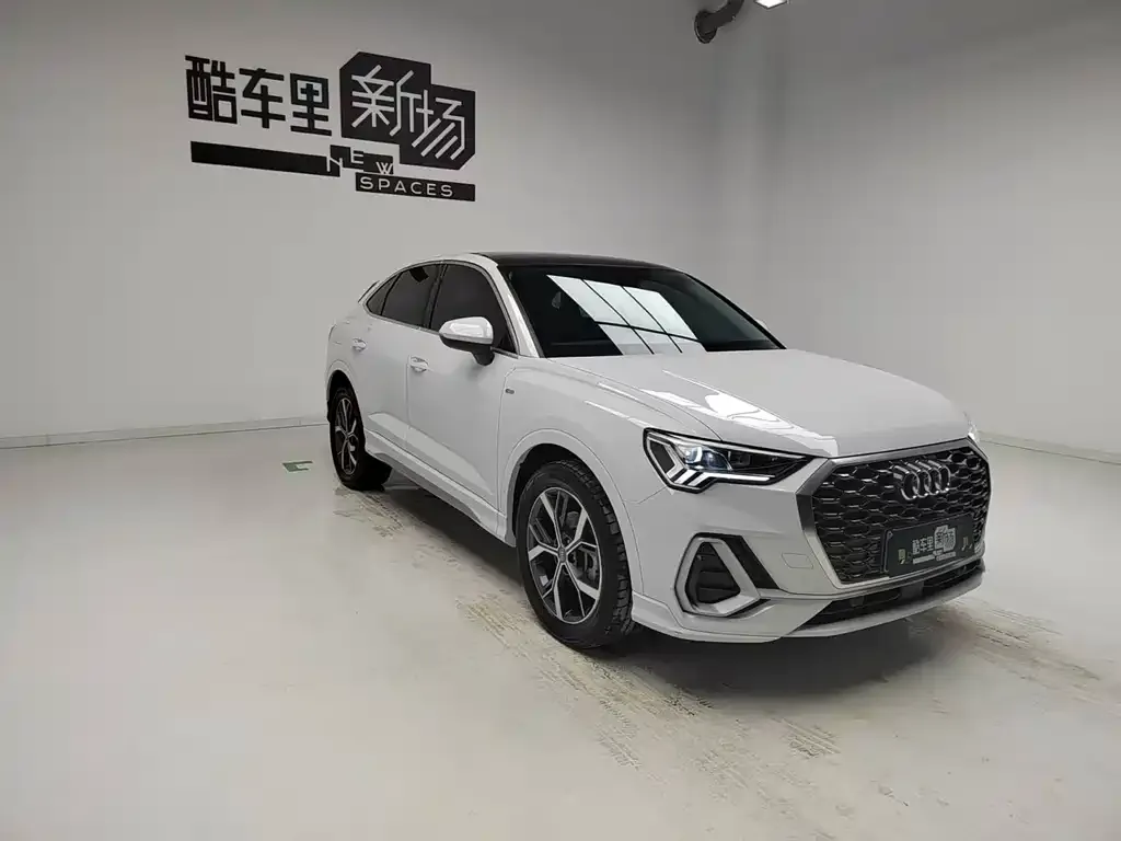 Audi Q3 Sportback — фото 8