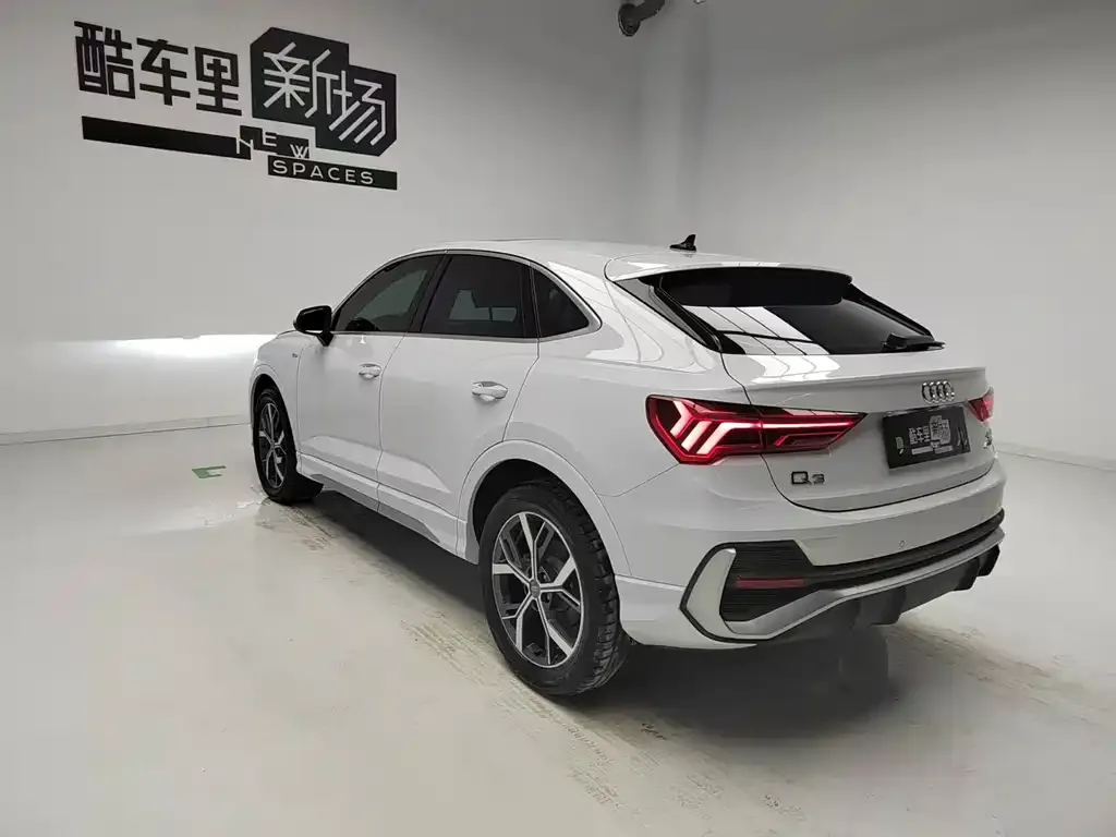 Audi Q3 Sportback — фото 6