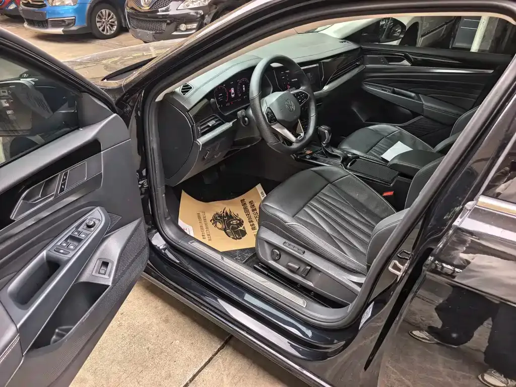 Volkswagen Passat — фото 6
