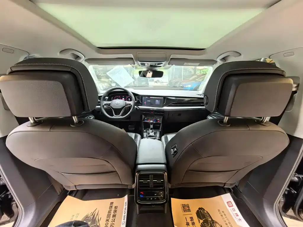 Volkswagen Passat — фото 10