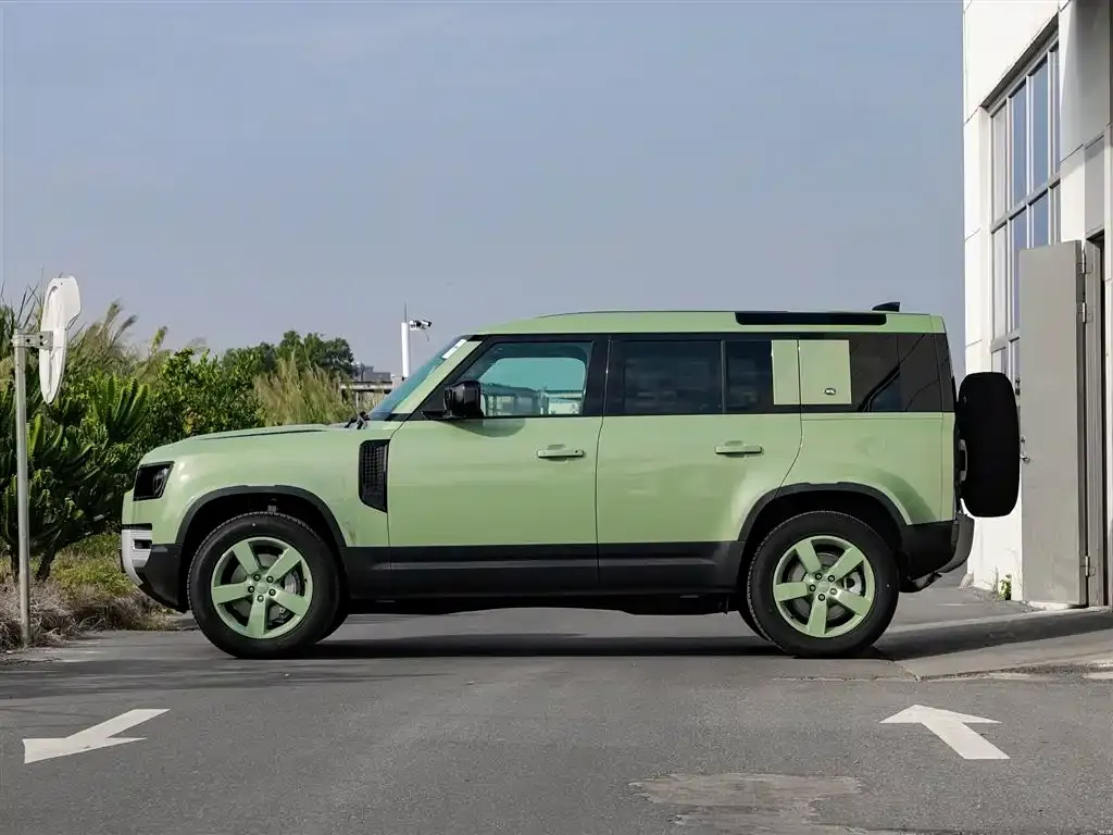 Land Rover Defender — фото 5