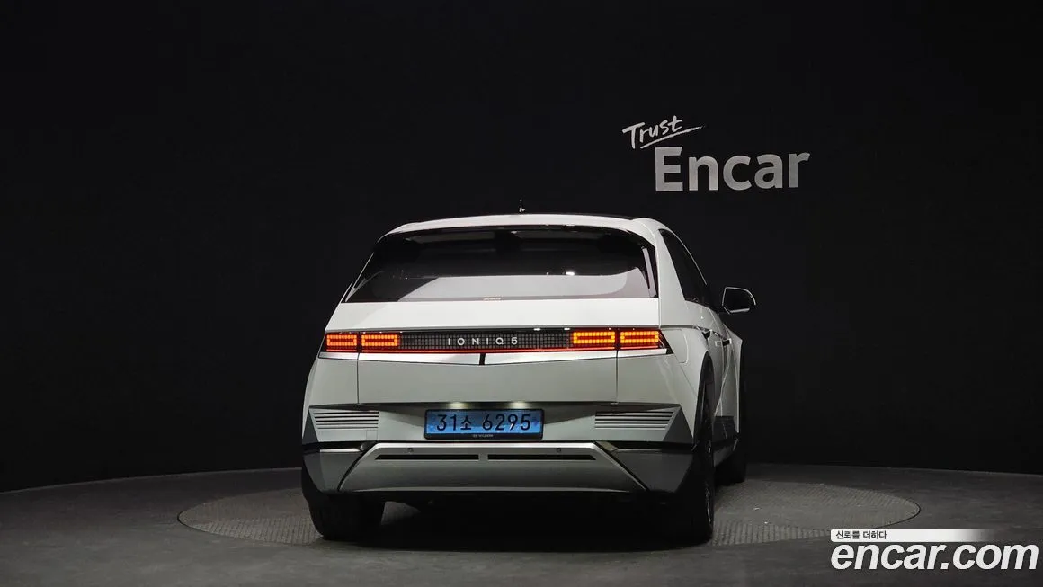 Hyundai Ioniq5 — фото 10