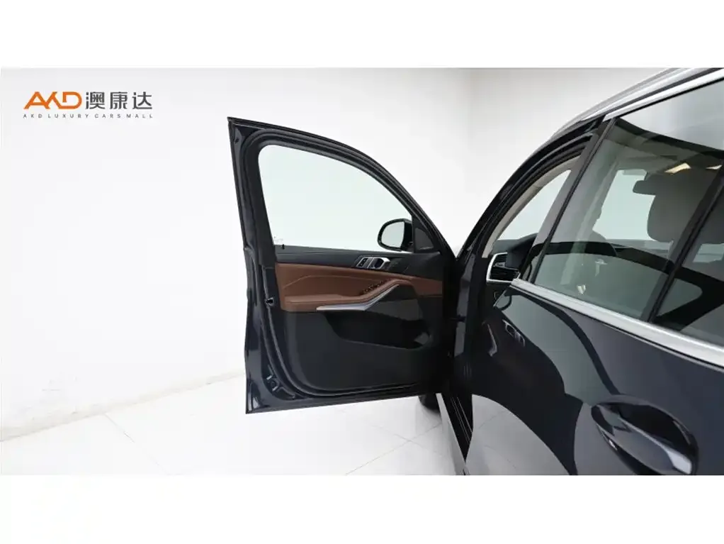 BMW X5 (Import) 2021 из CN, фото 2