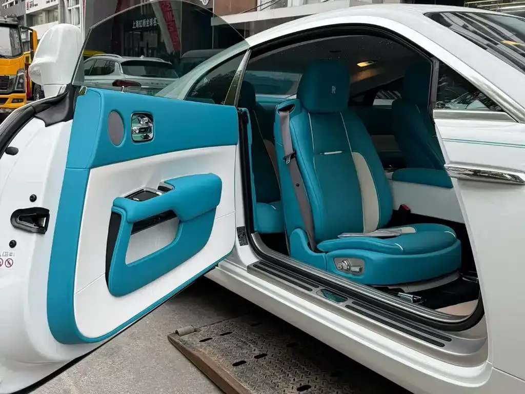 Rolls-Royce Dawn 2021 из CN, фото 8