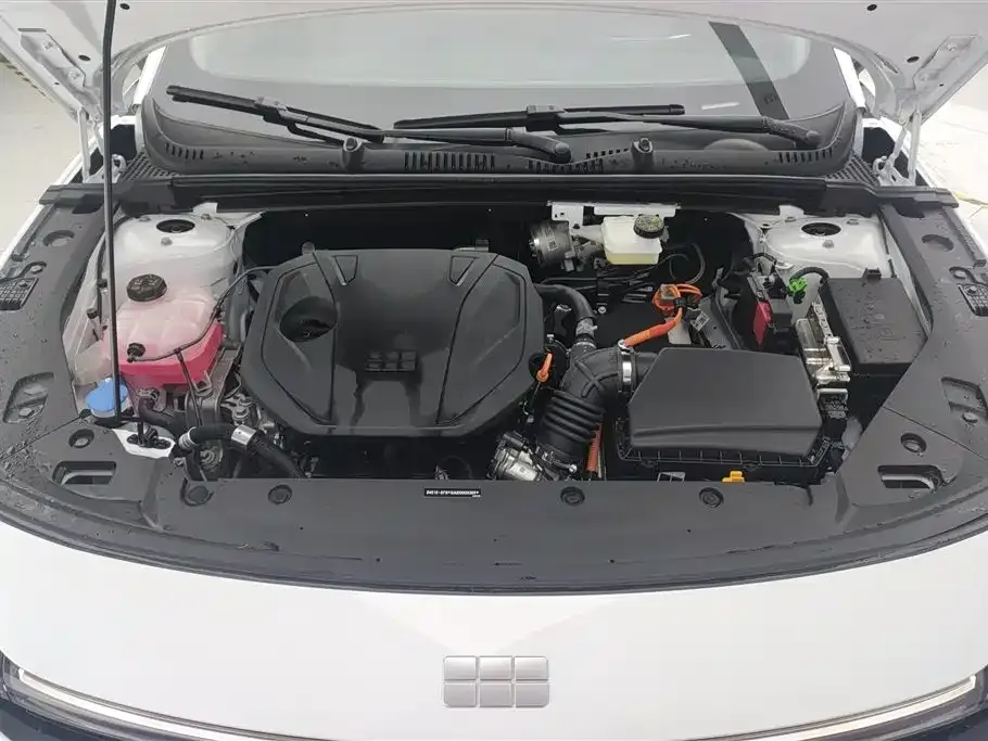 Geely Galaxy L6 2025 из CN, фото 5