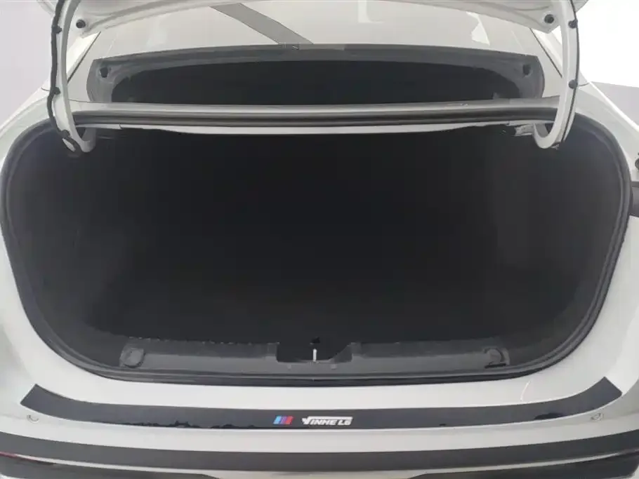 Geely Galaxy L6 2025 из CN, фото 7