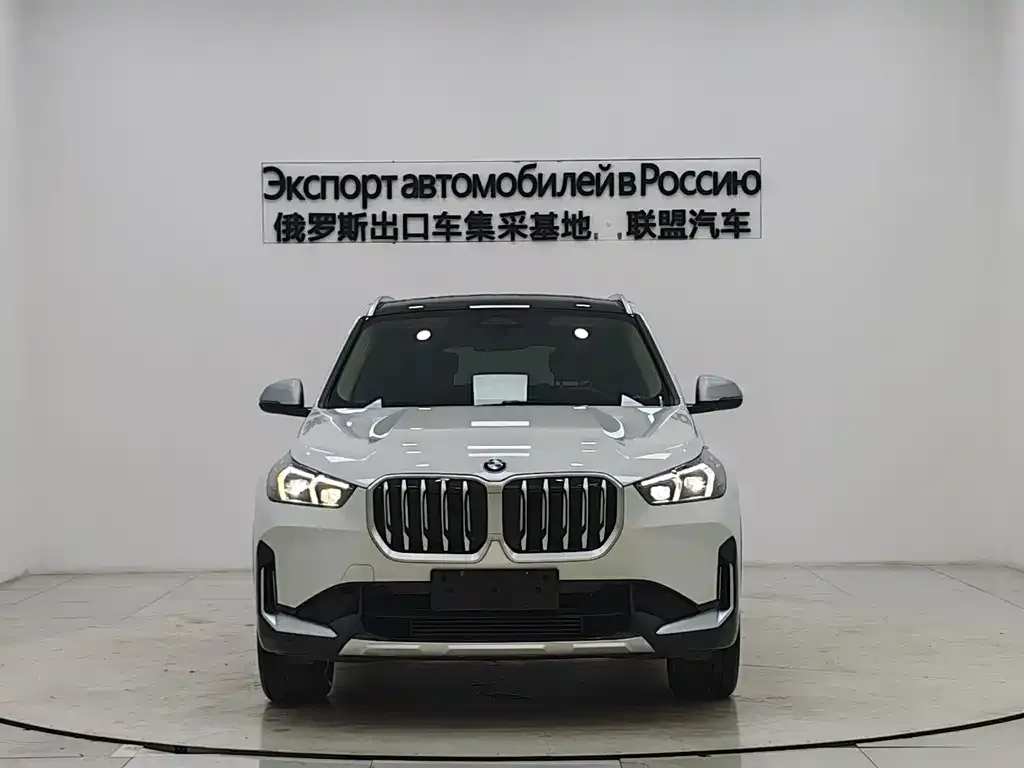 BMW X1 — фото 2